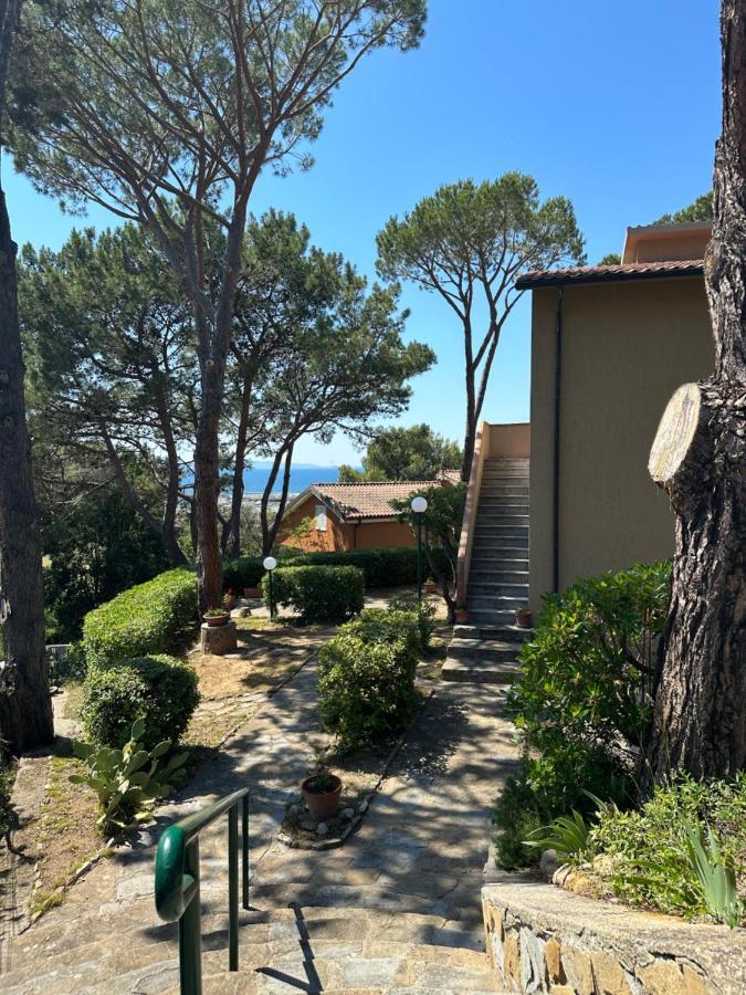 Appartamenti Portiglioni-Belvedere プントーネ・ディ・スカルリーノ エクステリア 写真